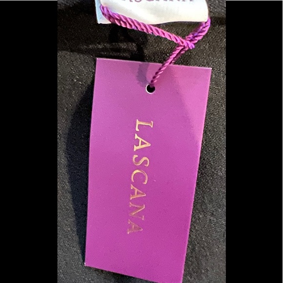 Lascana Black Top and Skirts with a sleek, off-the-shoulder neckline. Size 8/10 - Picture 7 of 7